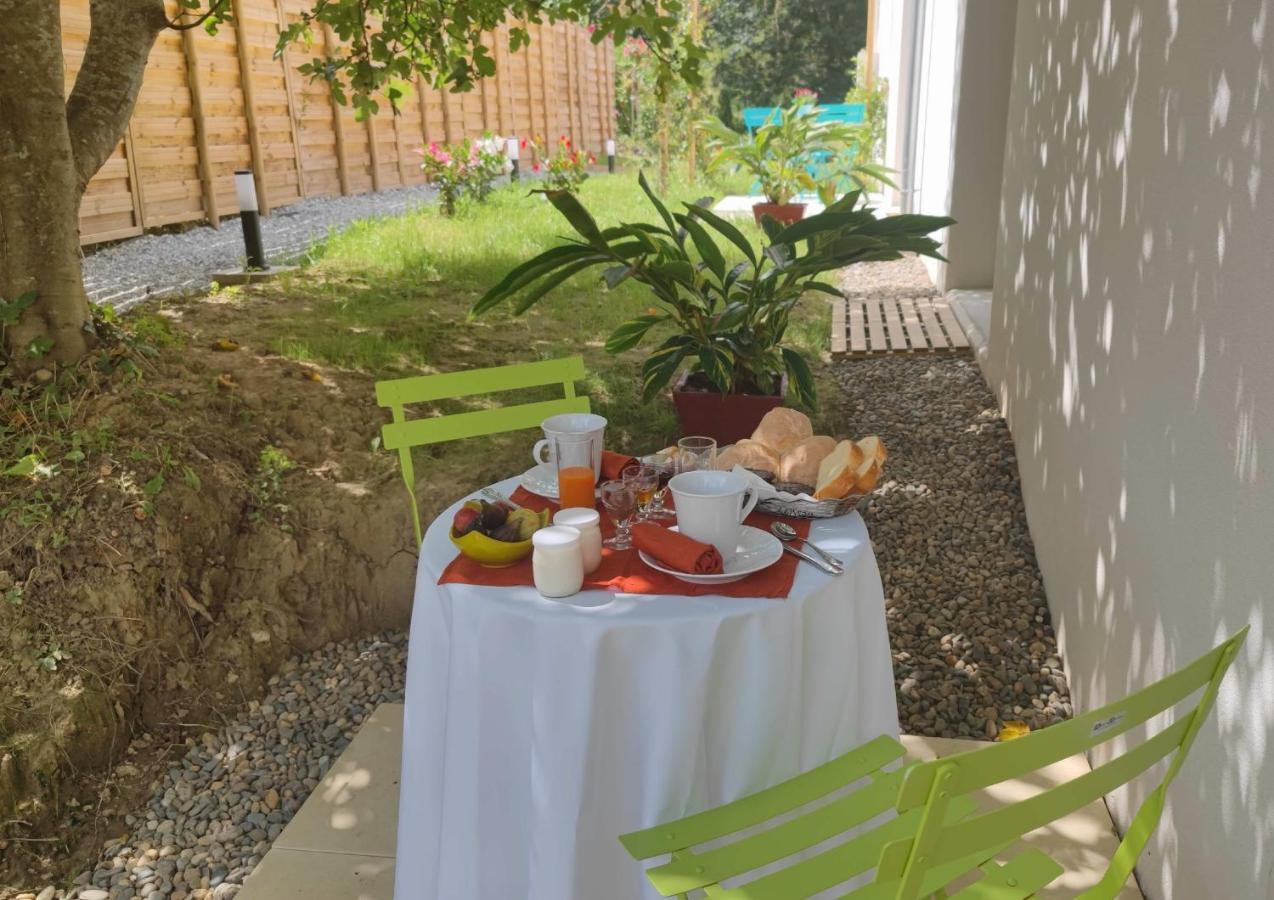 Les Treilles De Salies - Spa Et Sauna Interieur Kültér fotó
